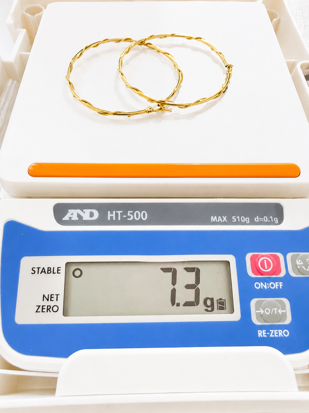 18K solid gold twisted hoop earrings