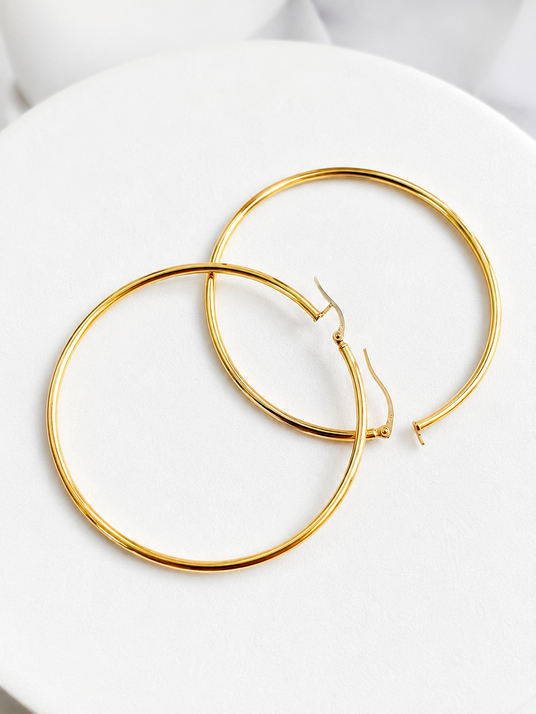 18K Solid Gold Hoop Earrings