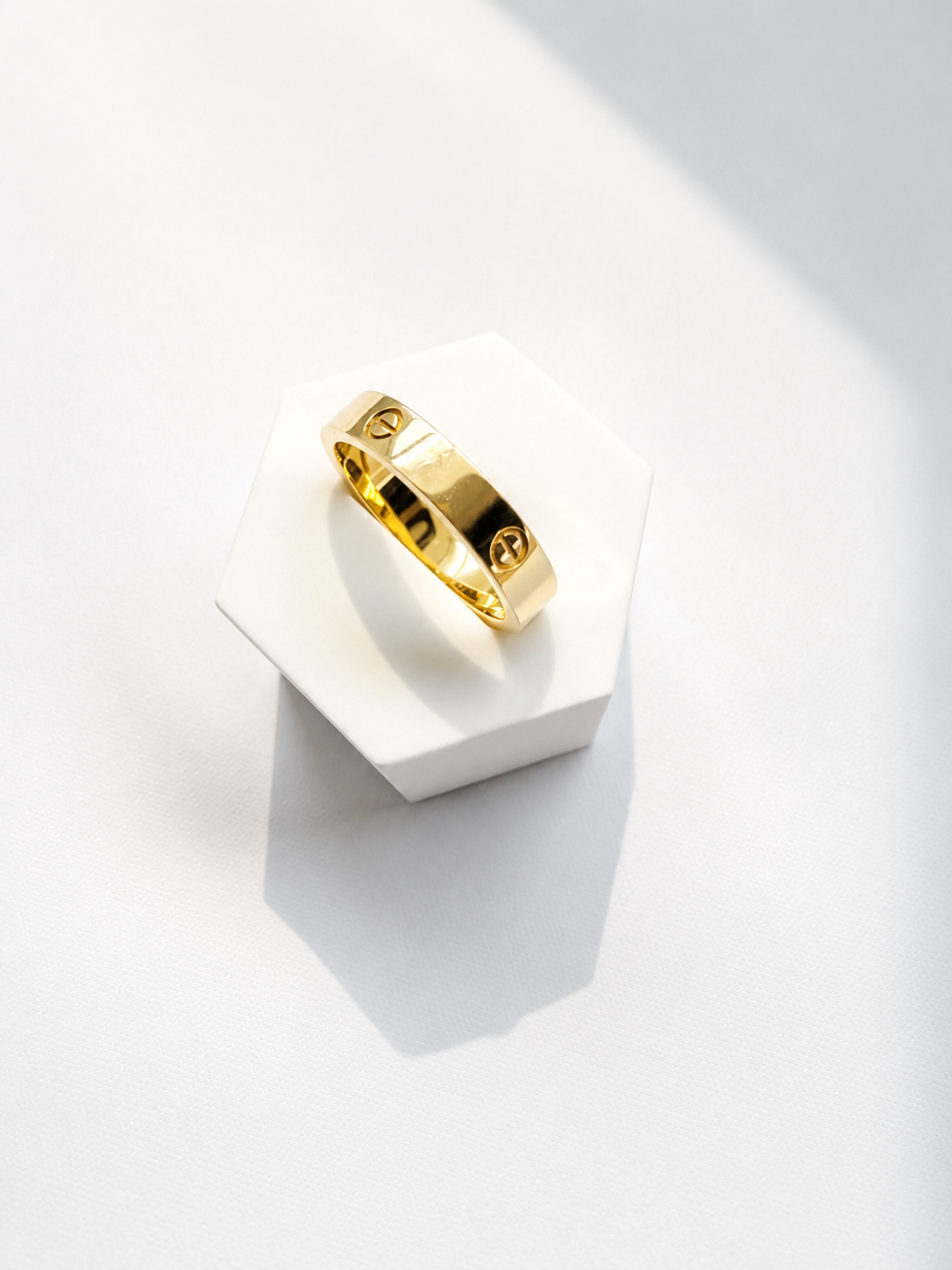 18K Solid Gold Screw Band Ring