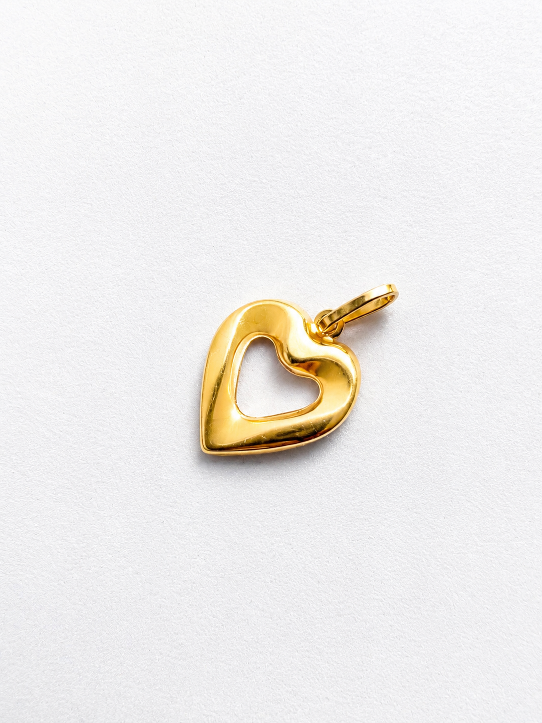 18K Solid Gold open heart pendants