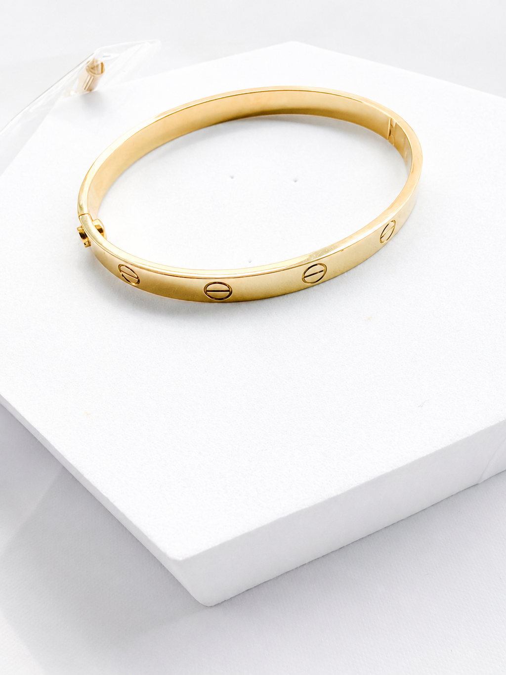 18K Solid Gold Bangle