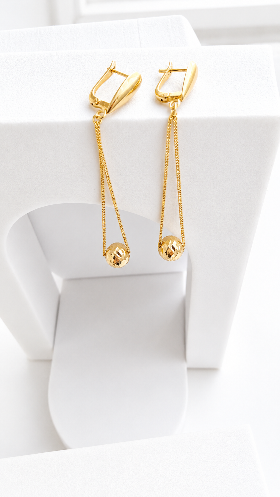 18K Solid Gold dangling earrings