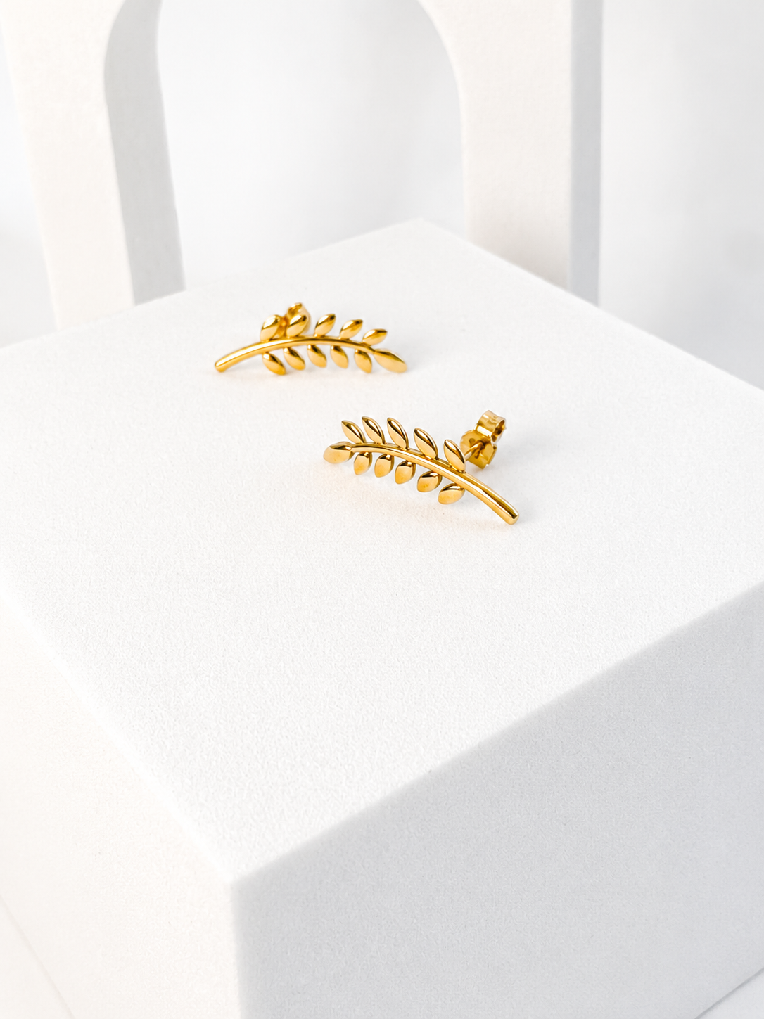 18K Solid Gold leaf stud earrings