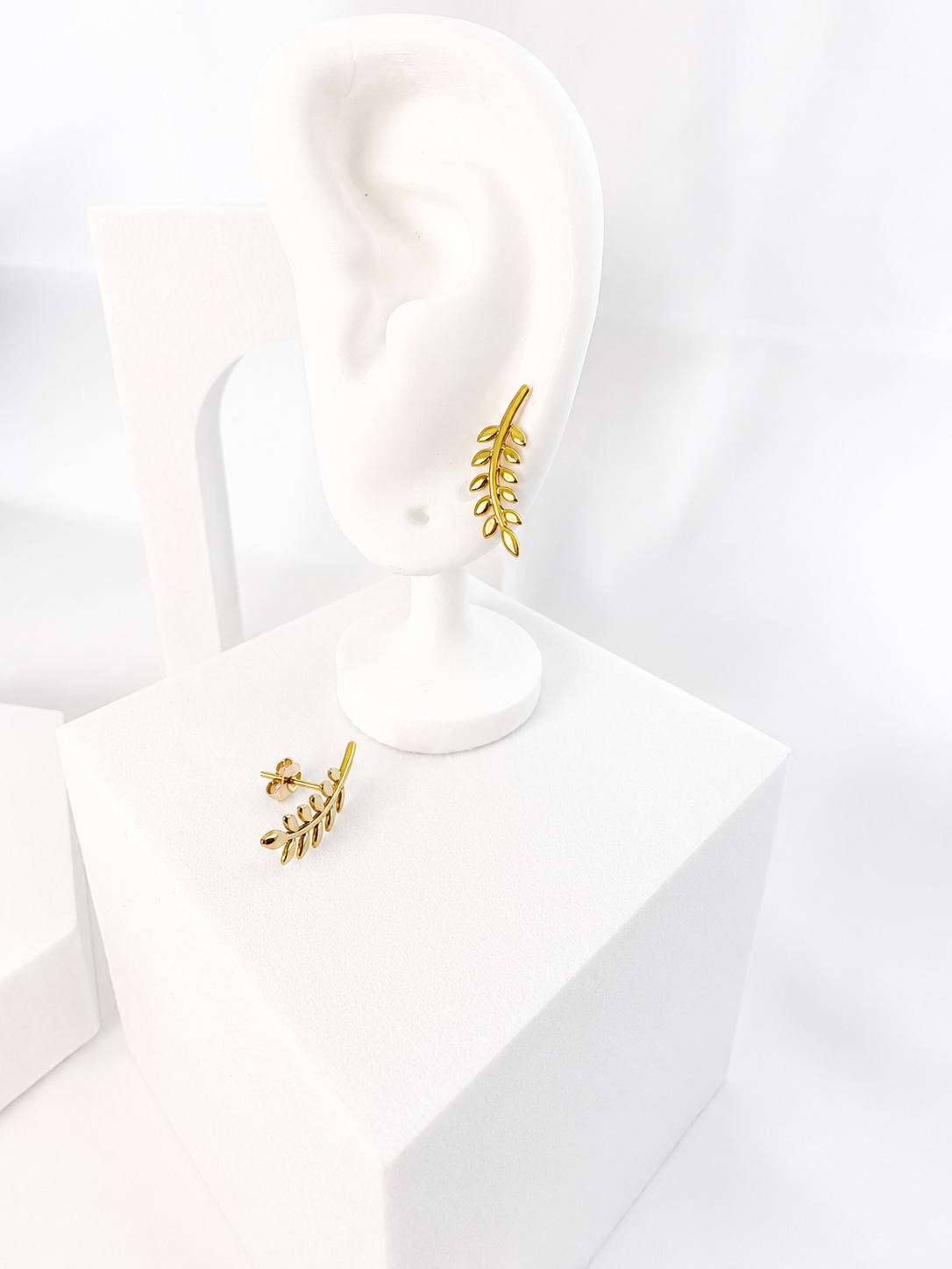 18K Solid Gold leaf stud earrings