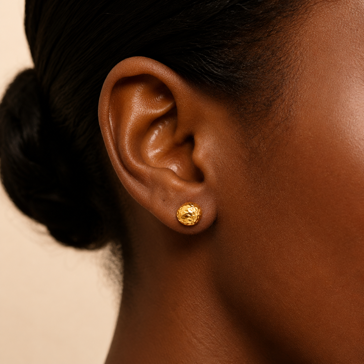 18K solid gold diamond-cut dome stud earrings