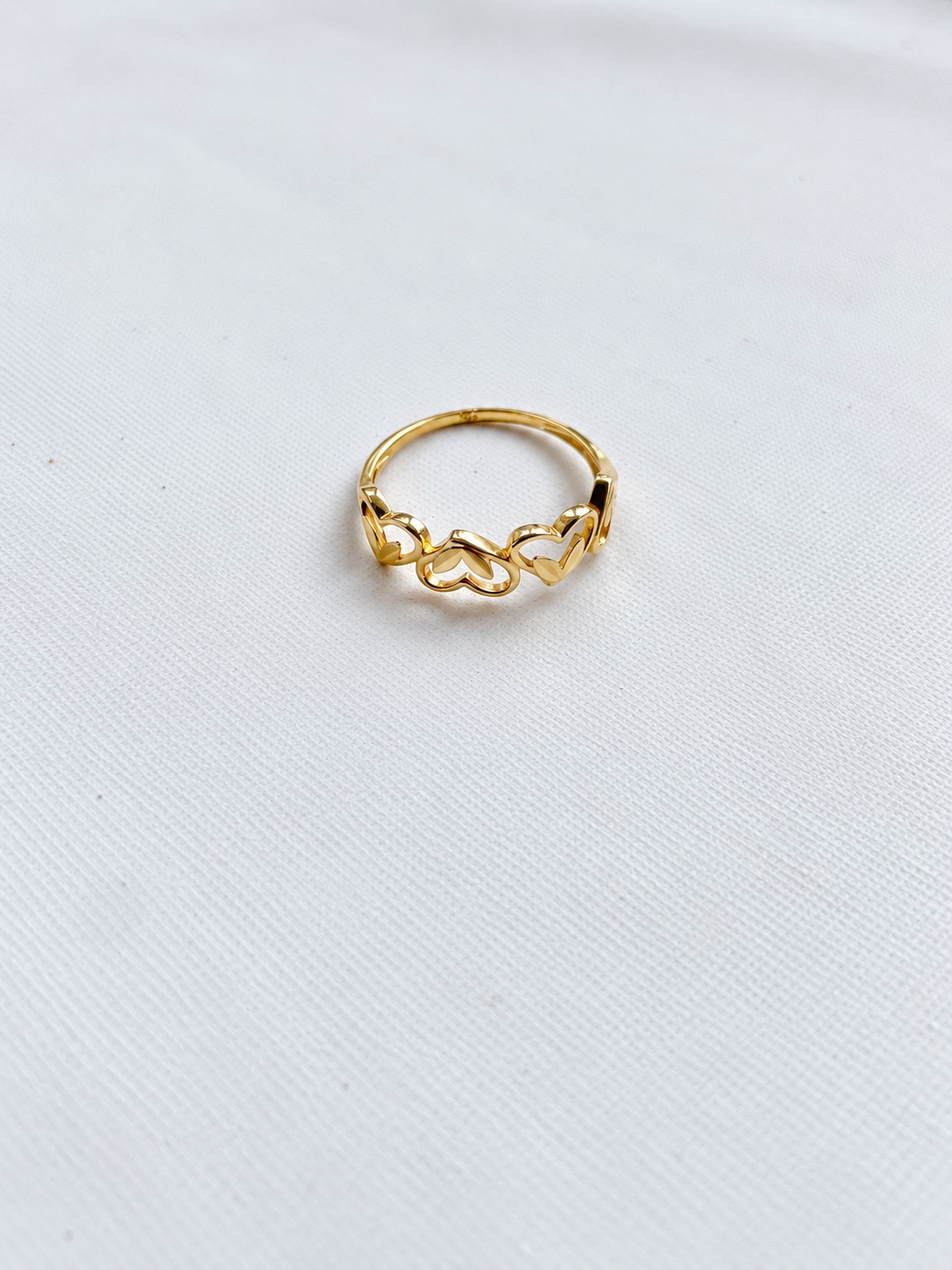 18K Solid Gold Heart Link Ring