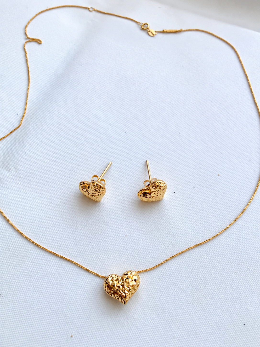 18K Solid Gold Diamond-Cut Heart Jewelry Set
