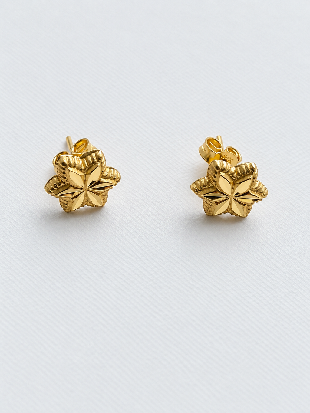 21K Solid Gold Star Diamond-Cut Stud Earrings