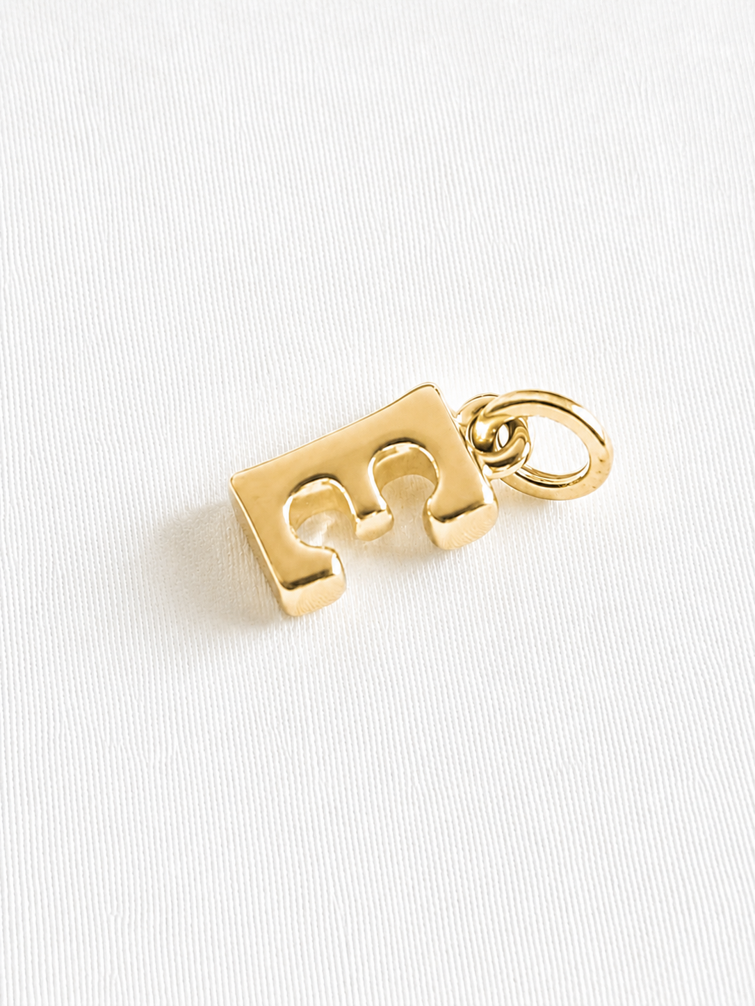18K Solid Gold Initial “E” Pendant