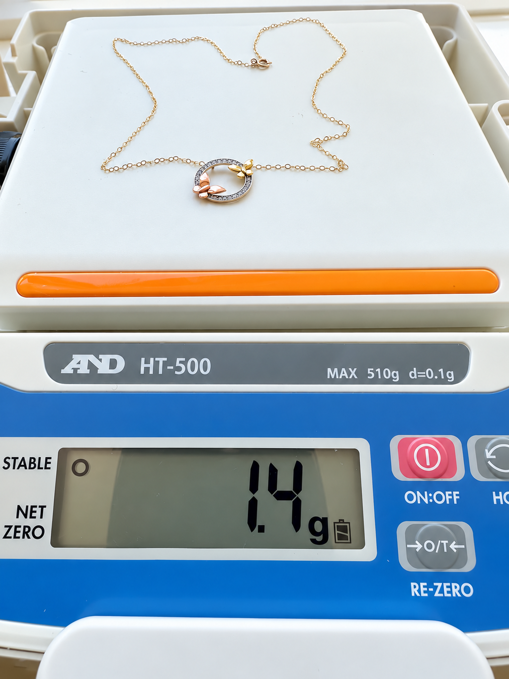 18K Solid Gold Dainty Two-Tone Butterfly Circle Necklace