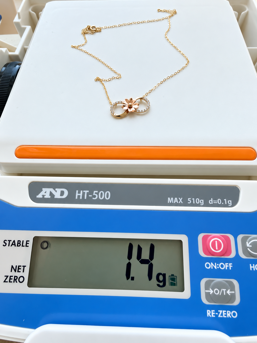 18K Solid Gold Dainty Infinity Bloom Necklace