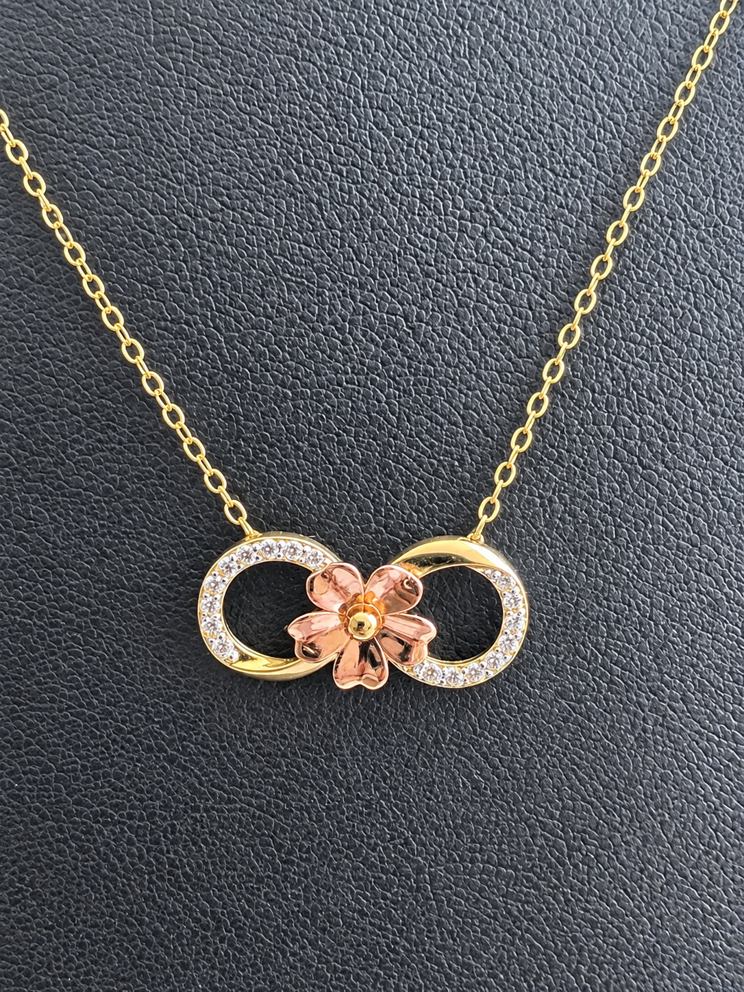 18K Solid Gold Dainty Infinity Bloom Necklace