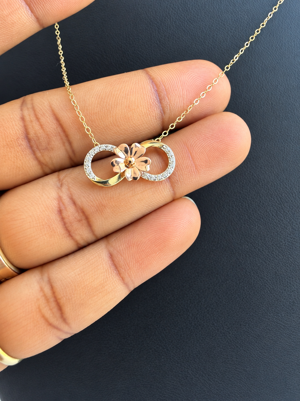 18K Solid Gold Dainty Infinity Bloom Necklace
