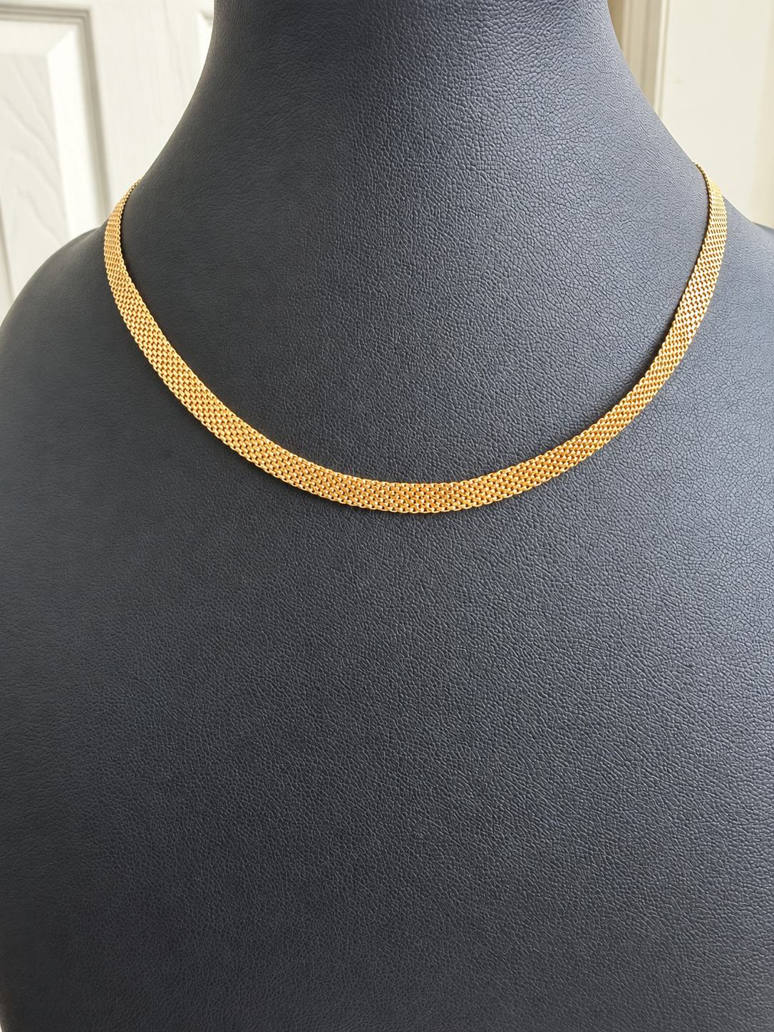 18K Solid Gold Carpet Necklace