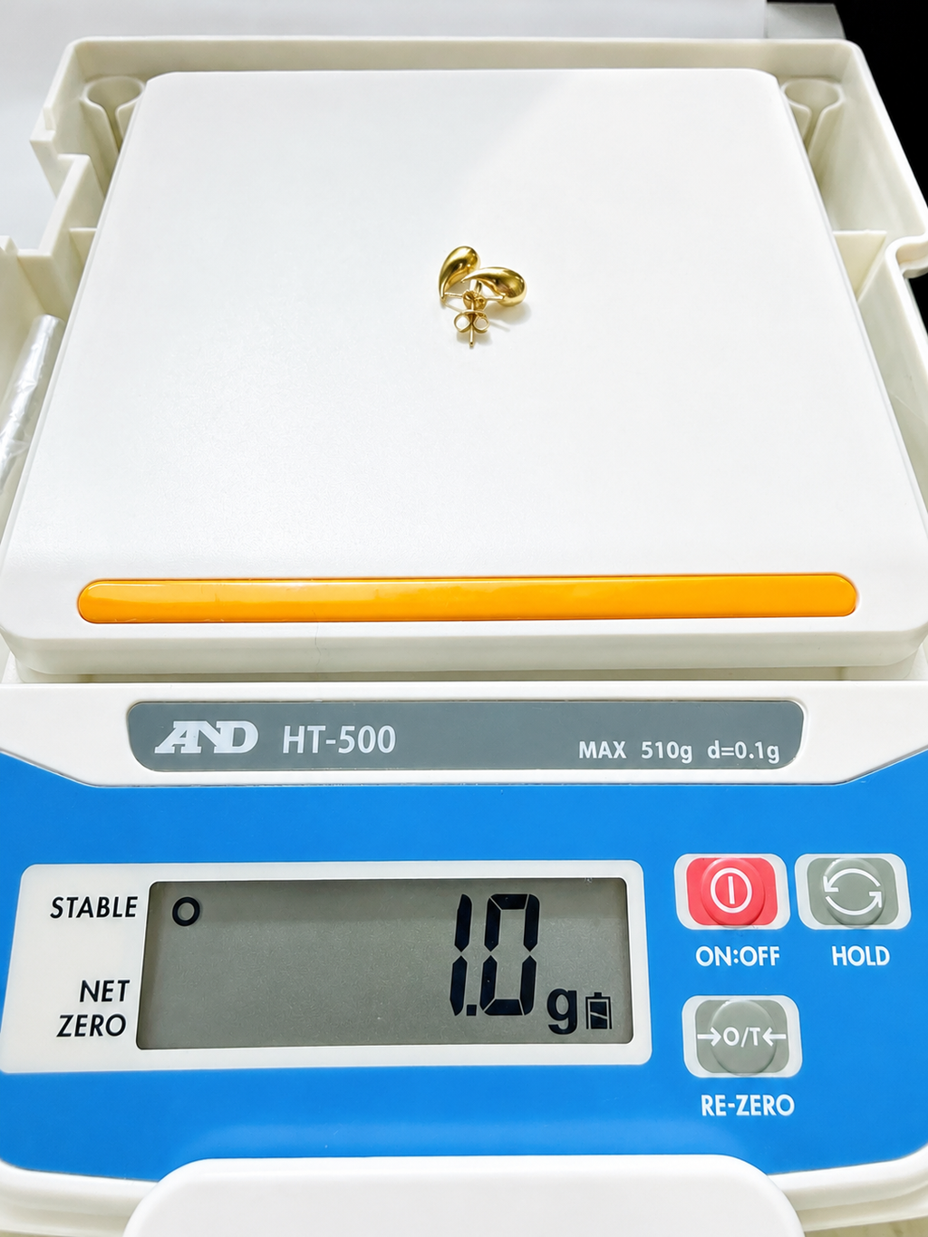 18K Solid Gold Teardrop Stud Earrings