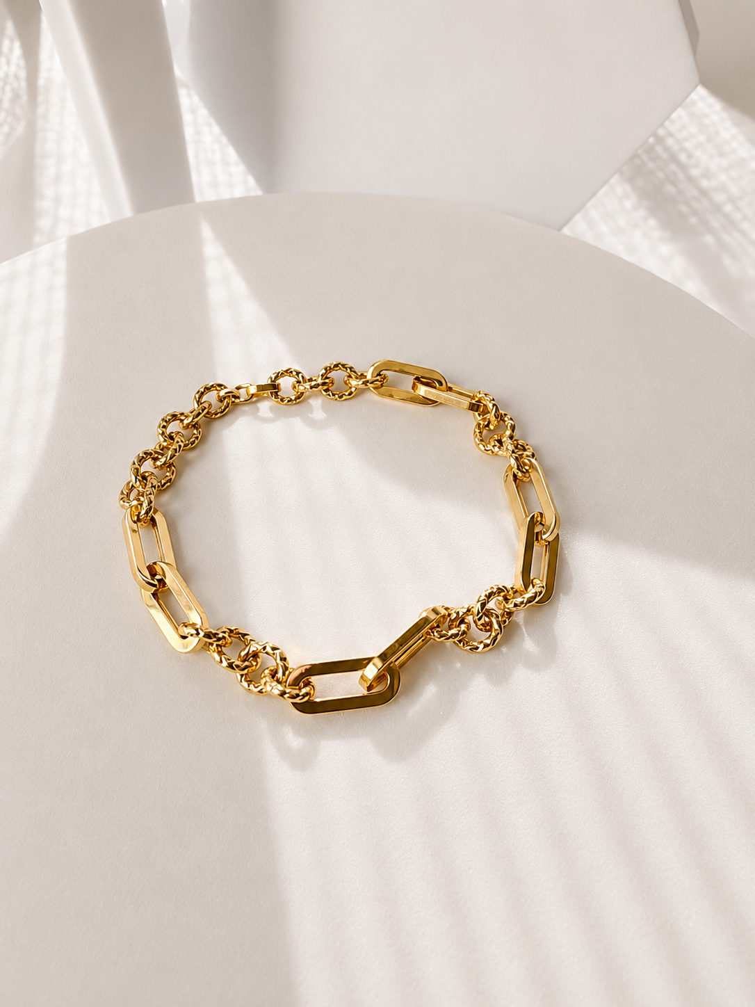 18K Solid Gold Paperclip & Textured Link Bracelet