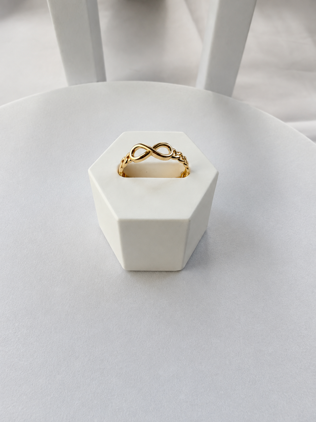 18K solid gold infinity ring