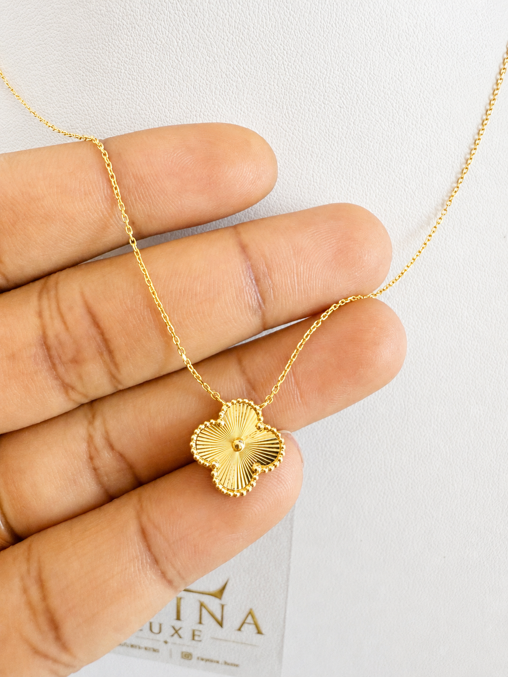 18K Solid Gold Clover Necklace