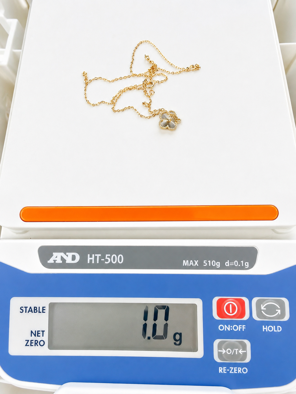 18K Solid Gold Mini Clover Necklace