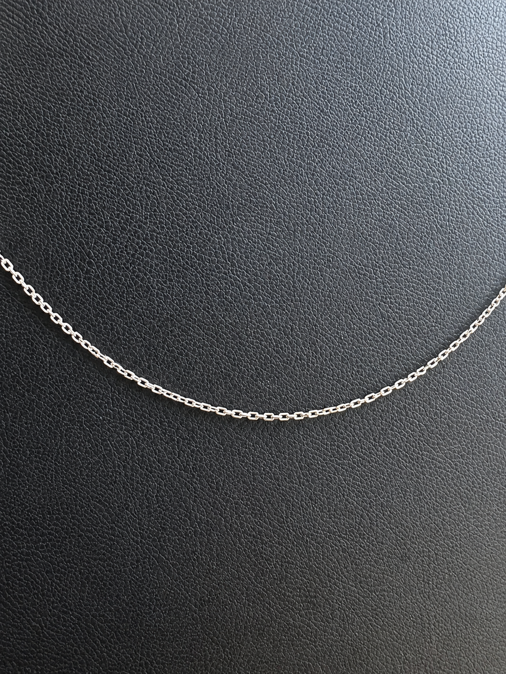 18K Classic White Gold Cable Chain Necklace