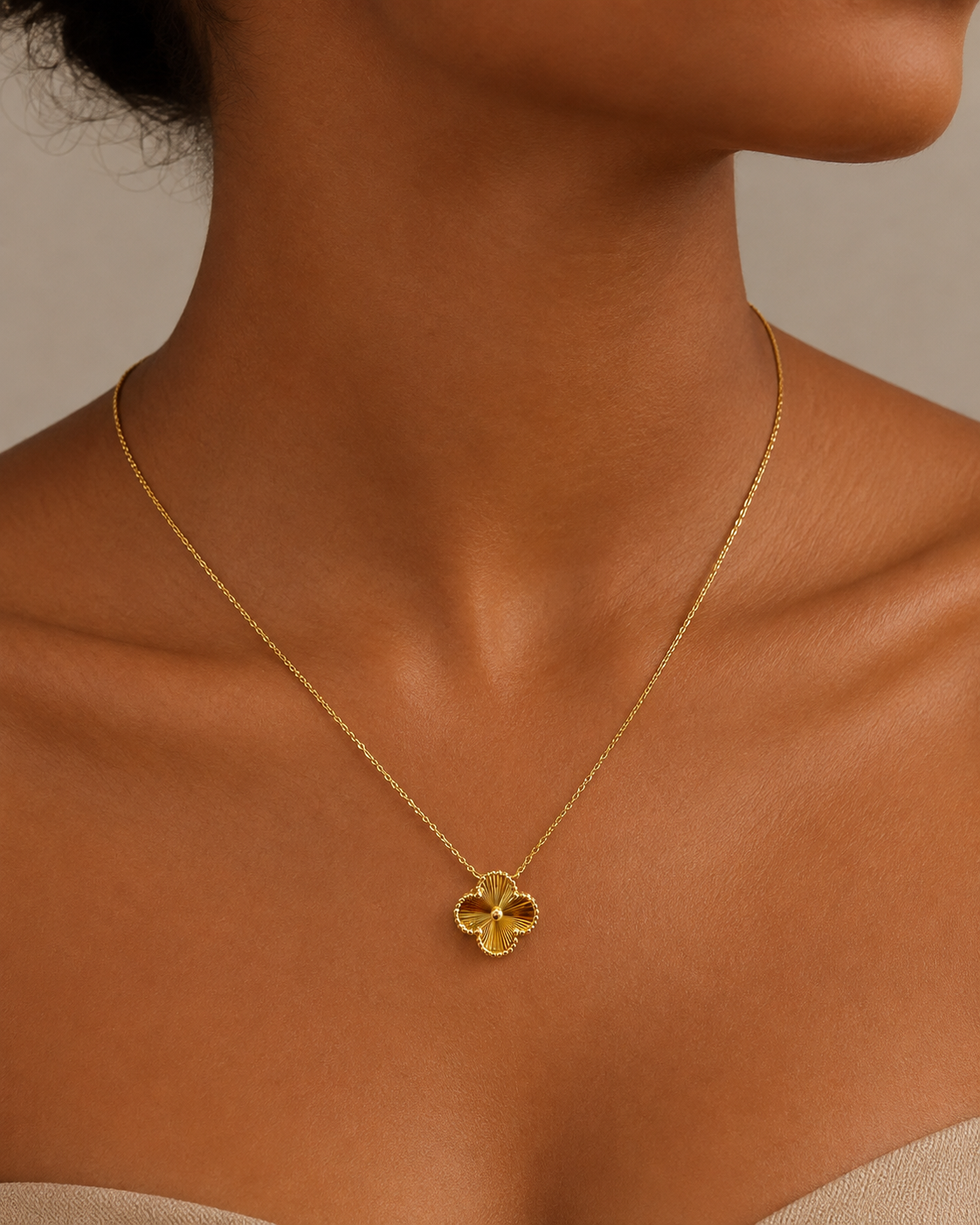 18K Solid Gold Mini Clover Necklace