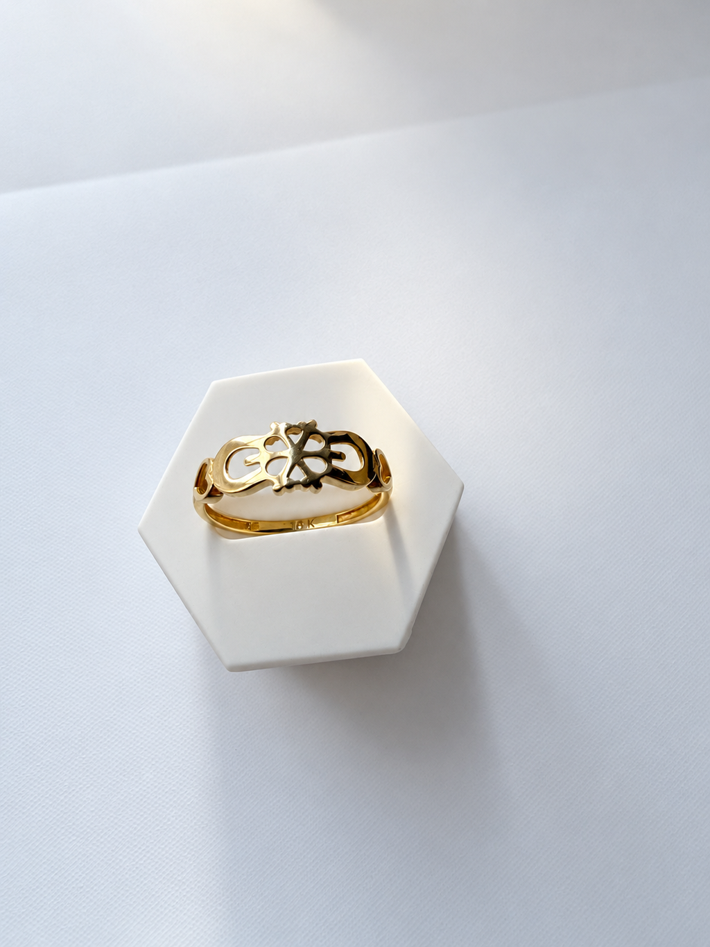 18K Solid Floral Ring