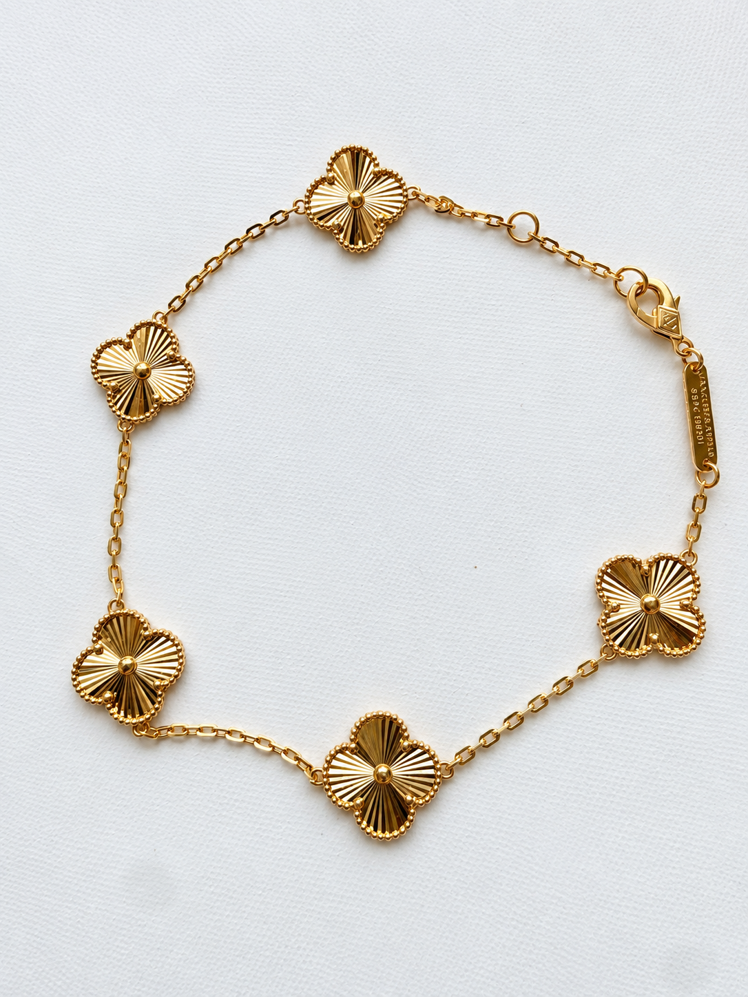 18K Gold Five-Motif Clover Bracelet